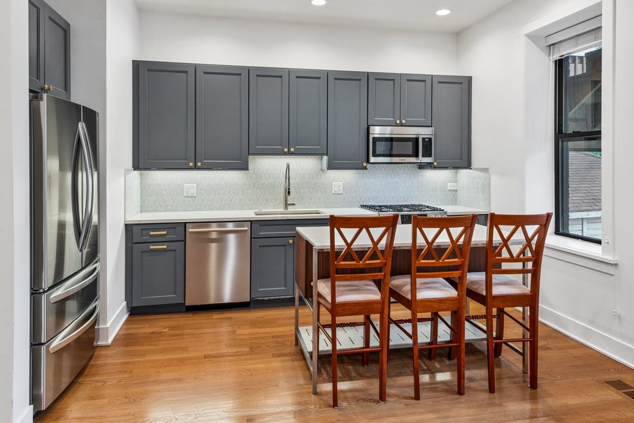 3517 N Reta Ave #1R - Photo 4 of 22