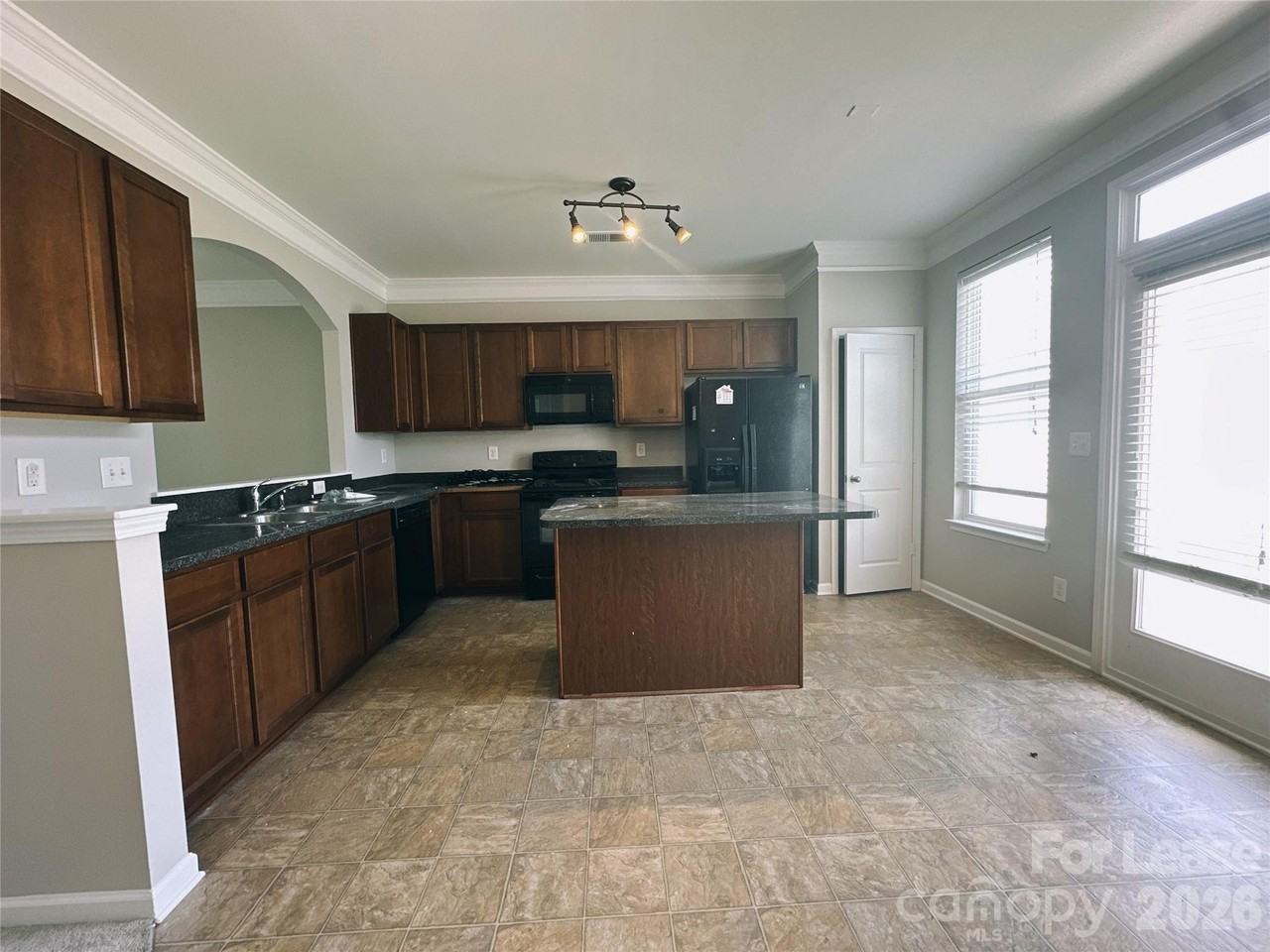 2043 Aston Mill Pl - Photo 6 of 17