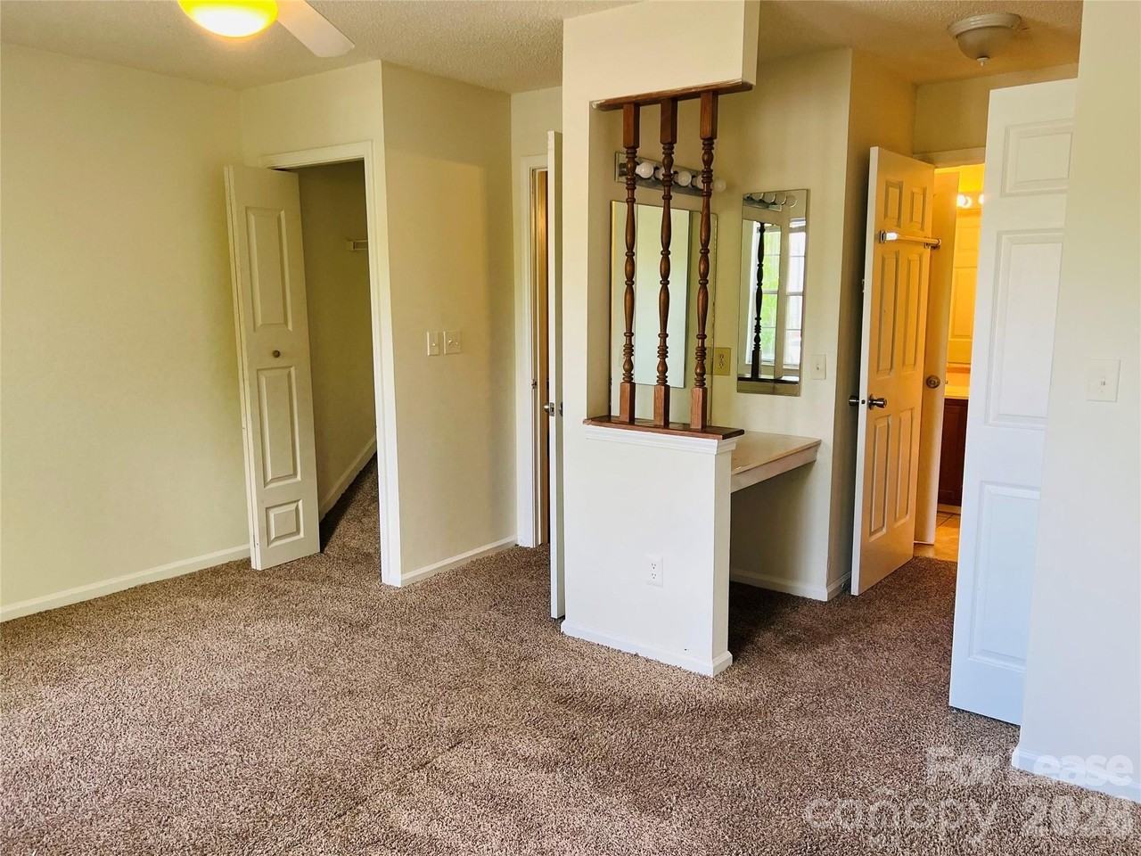 630 Lex Dr - Photo 7 of 12