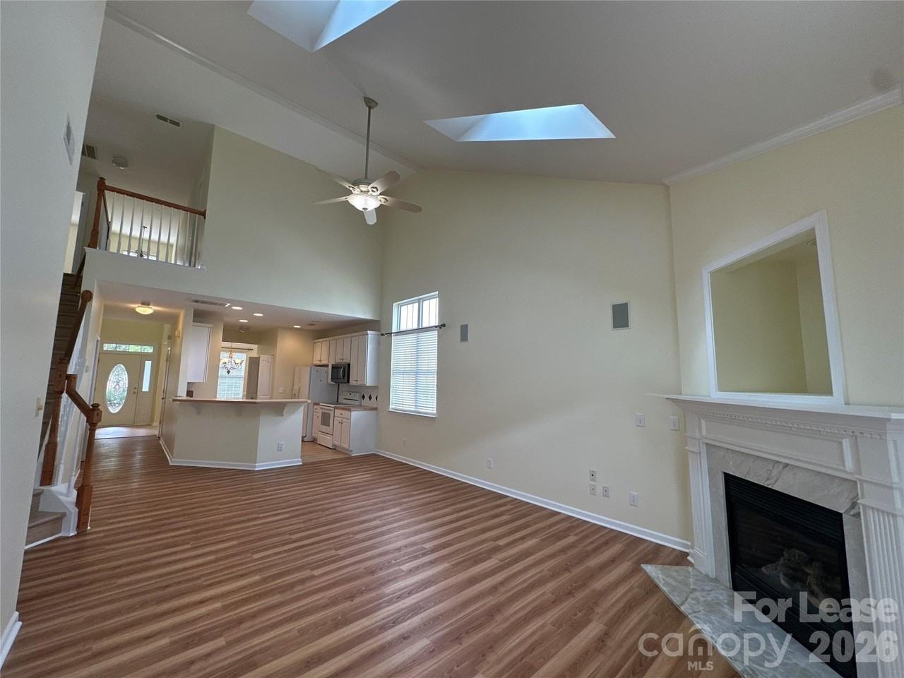 9110 Scarcliff Ln - Photo 4 of 19