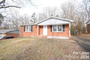 924 Edgegreen Dr - Photo 1 of 1