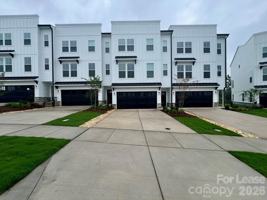 featured image of 2132 Barrowcliffe Dr Nw