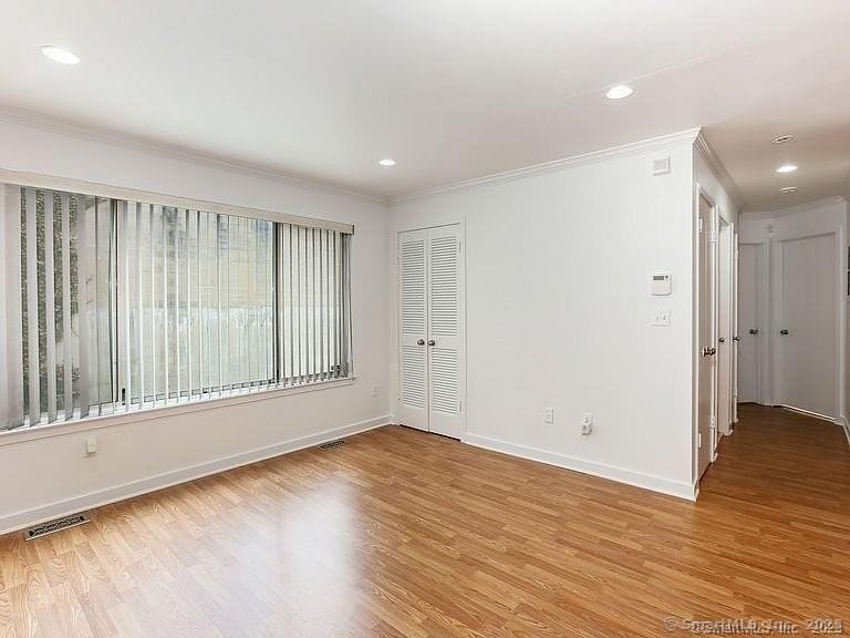 33 Pleasant St #13 - Photo 4 of 12