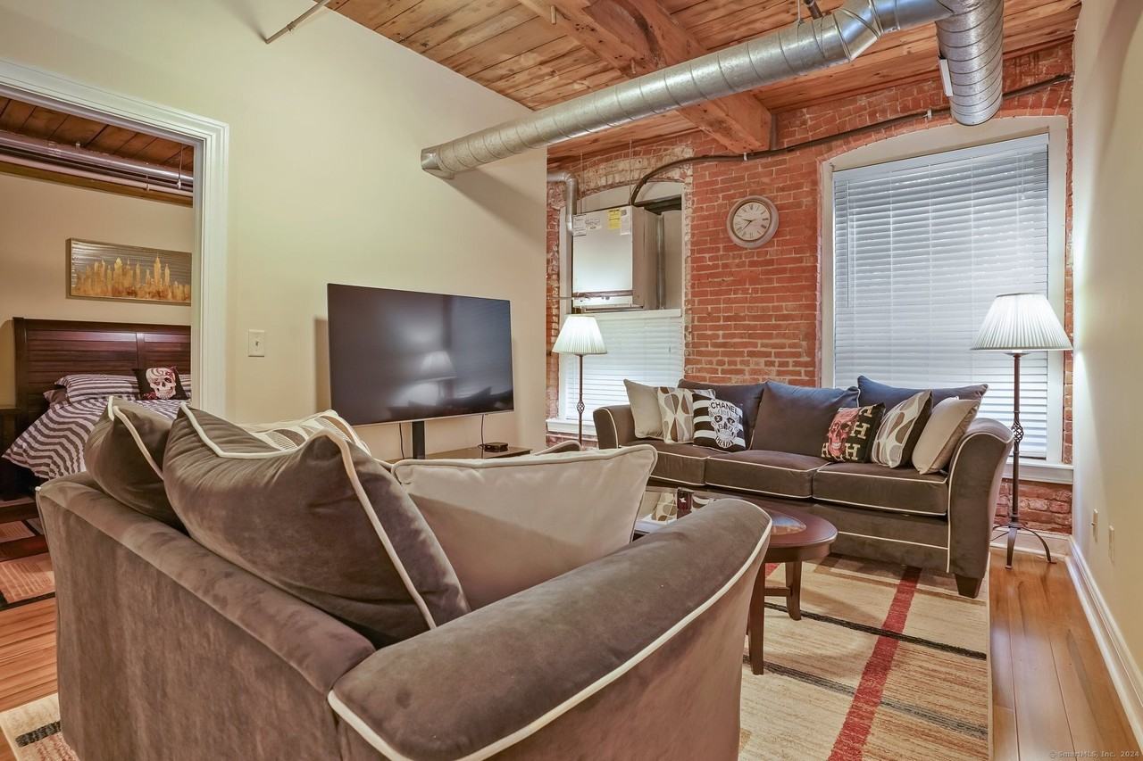 145 Canal St #6 - Photo 7 of 10