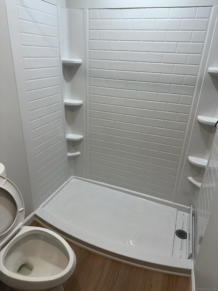 585 Horton Hill Rd - Photo 4 of 8