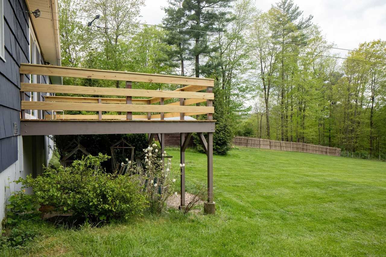 30 Housatonic Ave - Photo 5 of 22