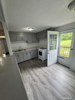 featured image of 13 White Oak Rd #D