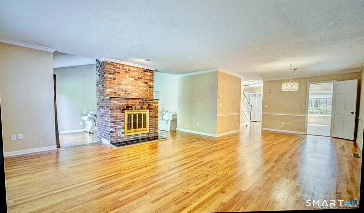 136 Tunxis Vlg #136 - Photo 3 of 39