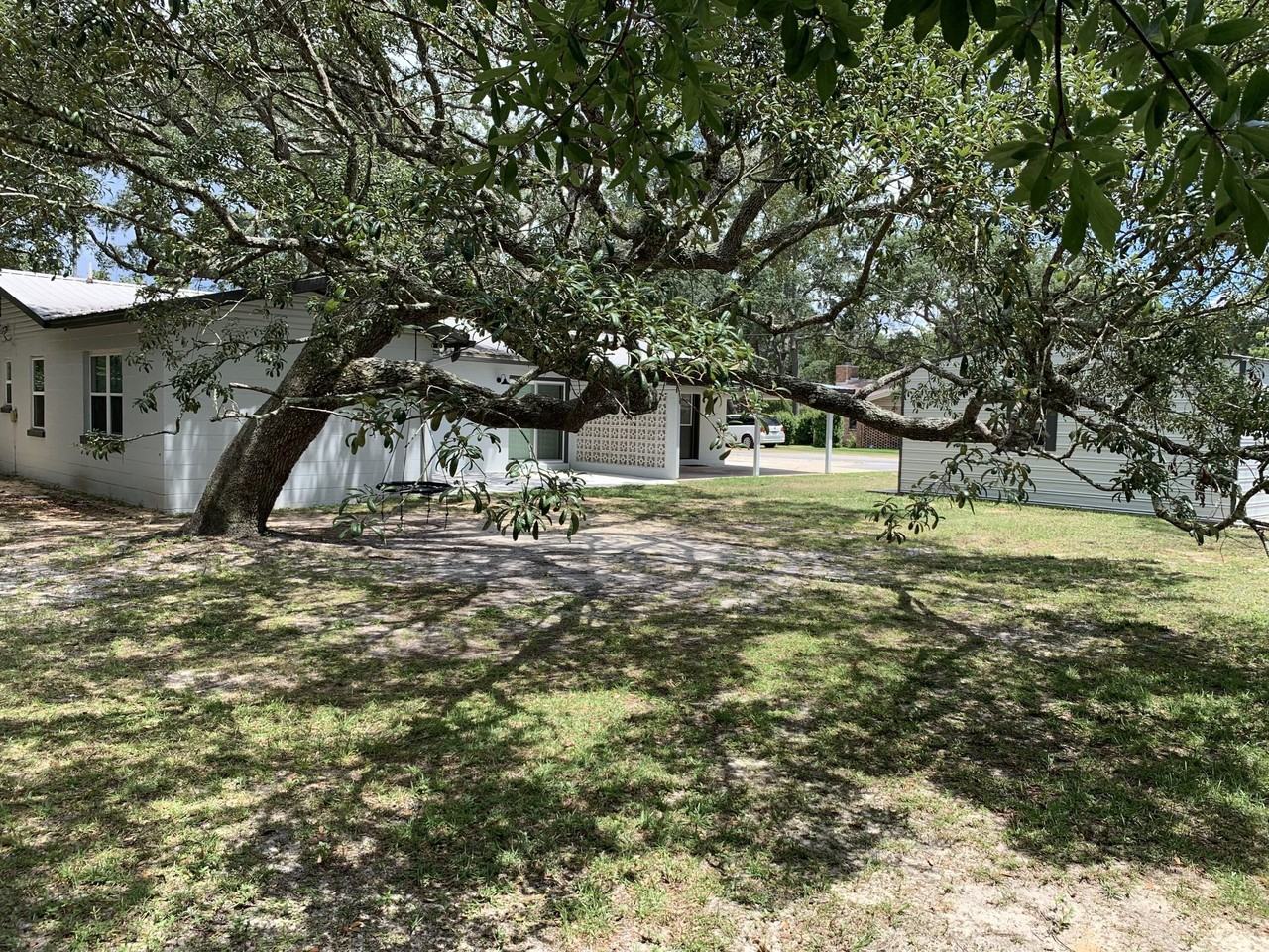 263 Mississippi Ave - Photo 2 of 30