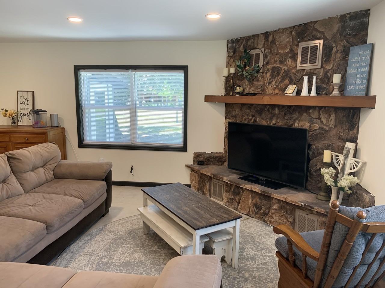 263 Mississippi Ave - Photo 5 of 30