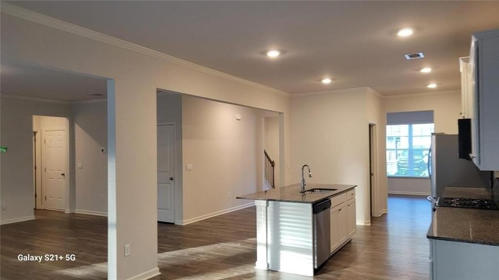 116 Nunnally Pl - Photo 7 of 12