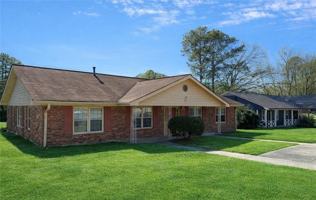 featured image of 848 Wilson Cir Sw