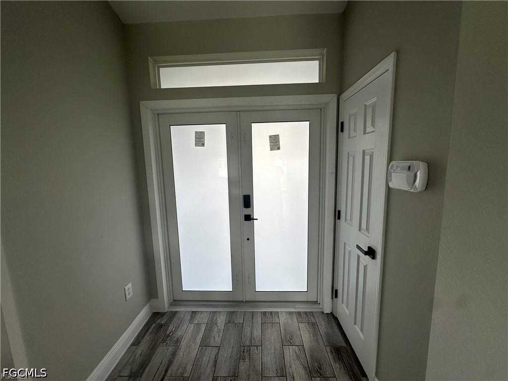 1518 Ne 43rd Ln - Photo 2 of 21