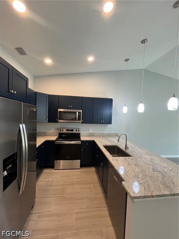 5653 Genesee Pkwy #5653 - Photo 2 of 6