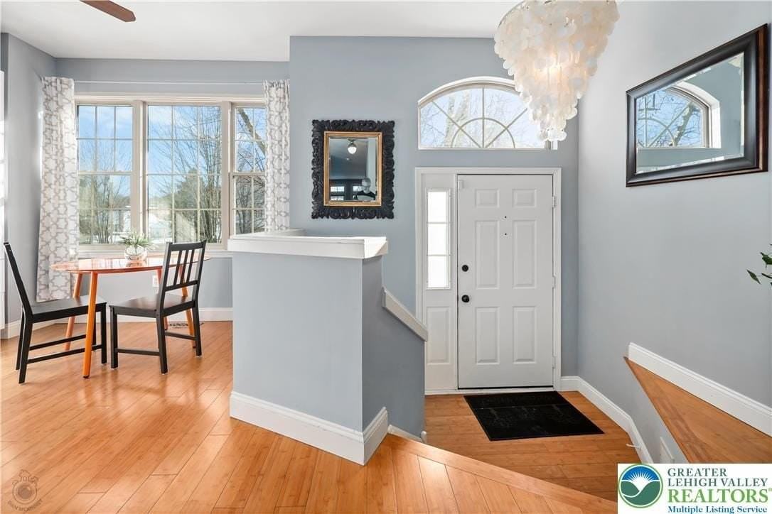 4079 Waterford Dr - Photo 2 of 25