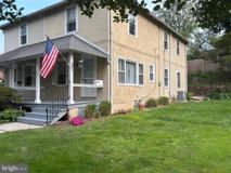 132 Plant Ave - Photo 1 of 1