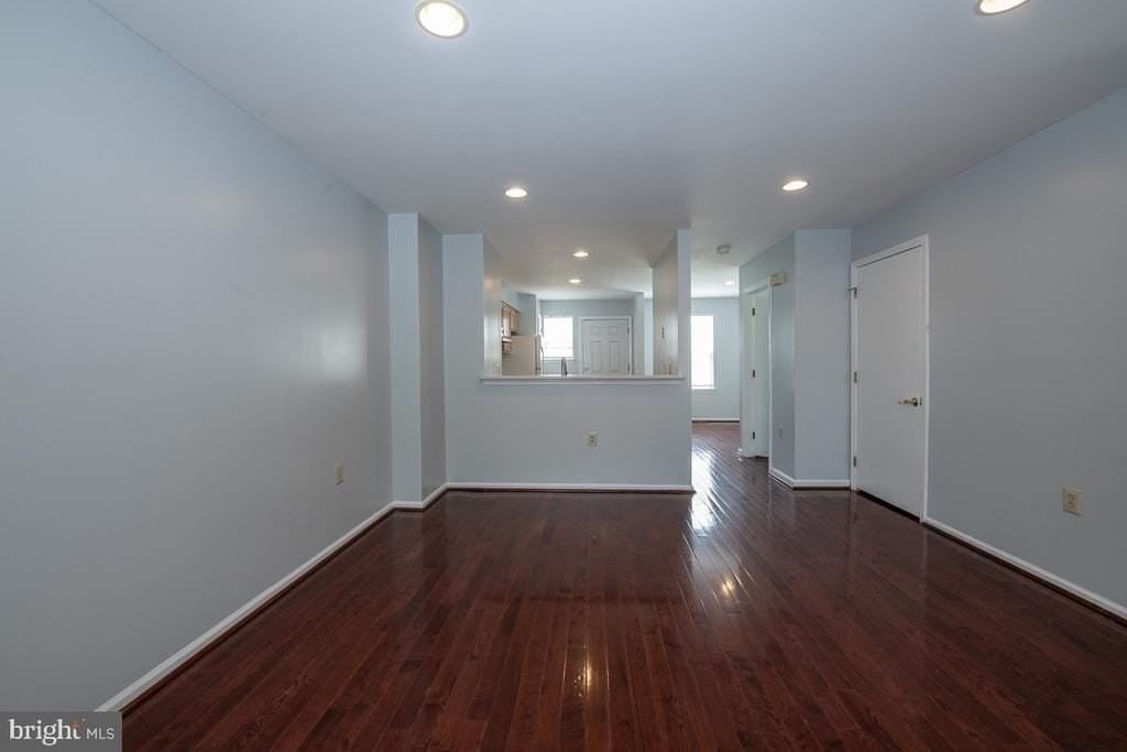 1216 Ogden St - Photo 6 of 49
