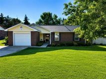 40 Grand Maple Dr - Photo 1 of 1