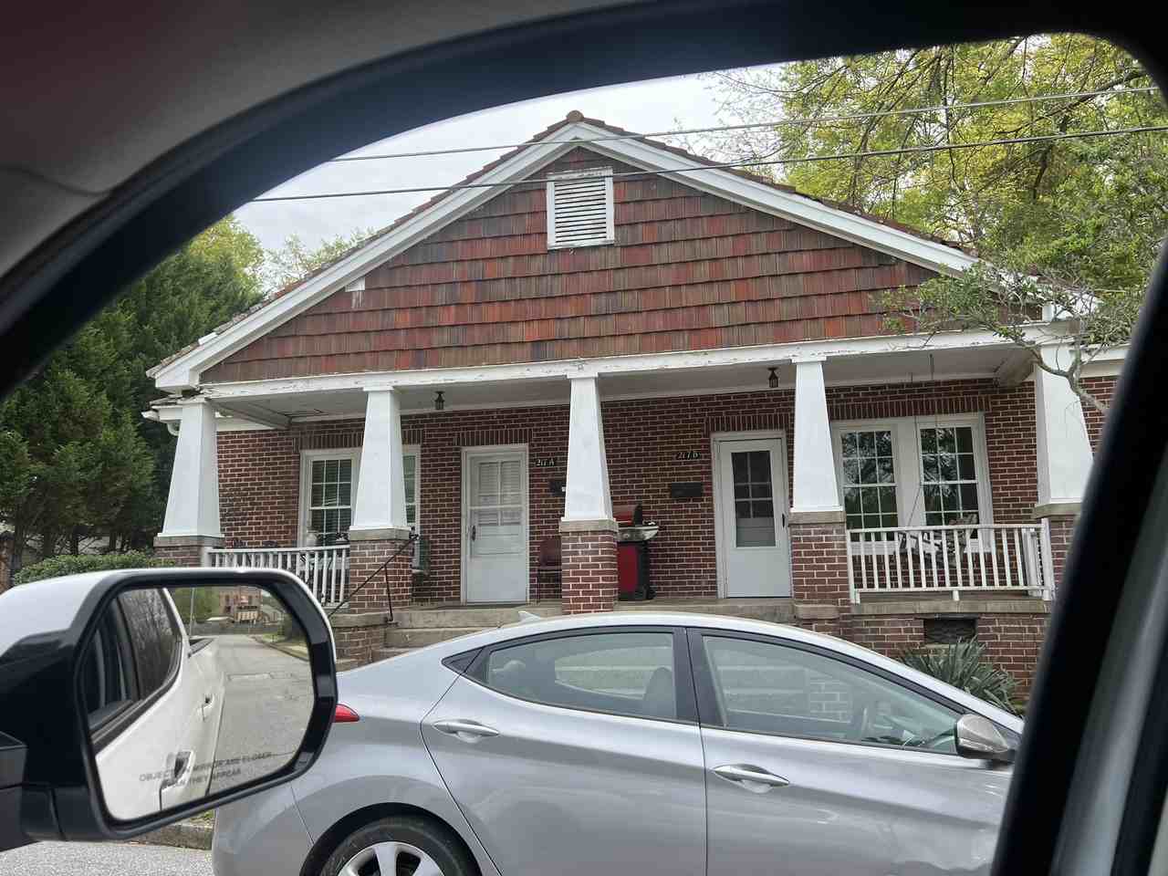 217 Andrews Ave S #A - Photo 2 of 2