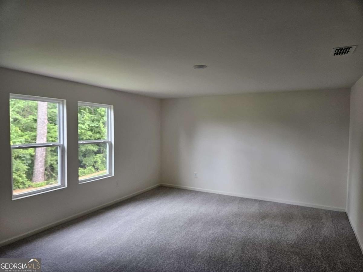 326 Silverton Dr - Photo 4 of 29