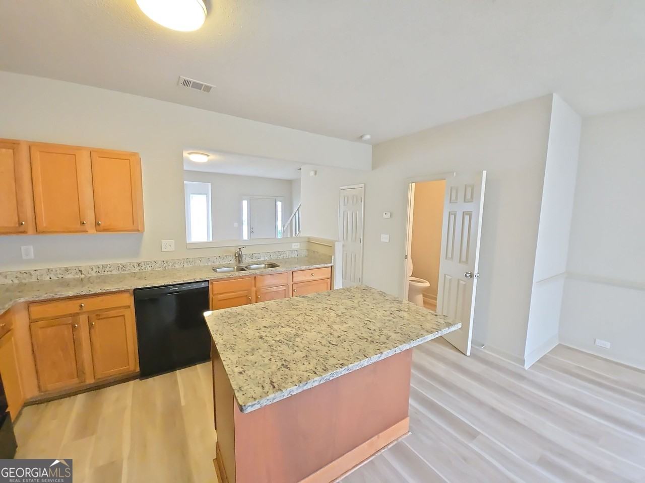 2671 Parkway Trl - Photo 4 of 14