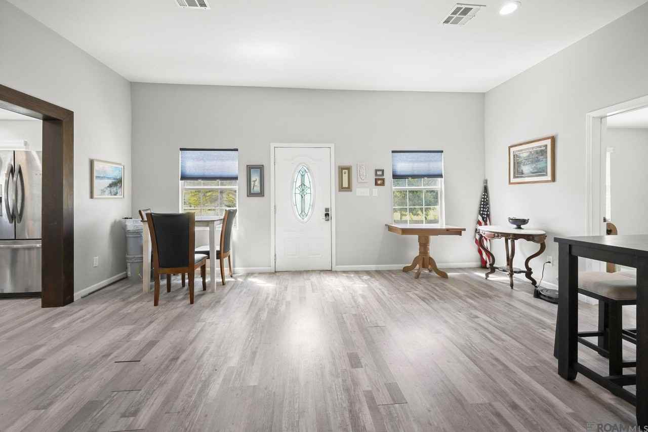 32027 Pats Ln - Photo 5 of 18
