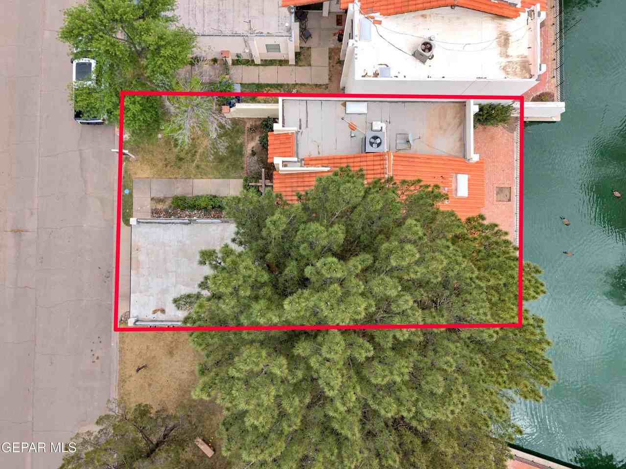 620 Lakeway Dr - Photo 4 of 50