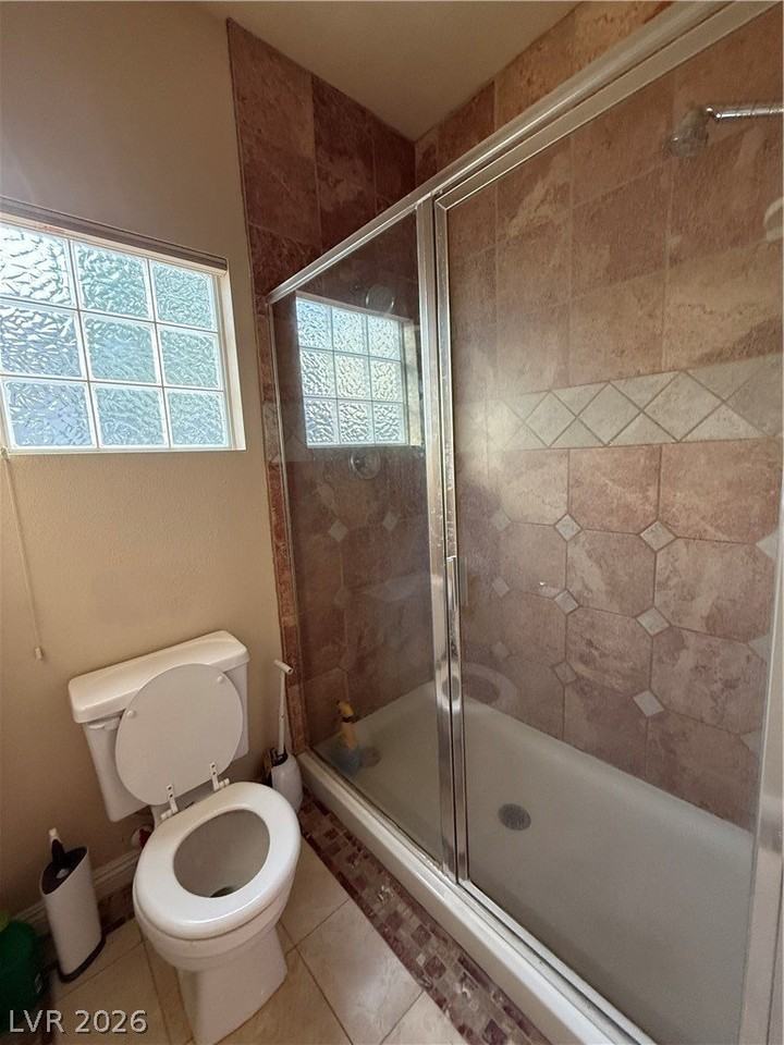 10529 Allthorn Ave - Photo 6 of 9