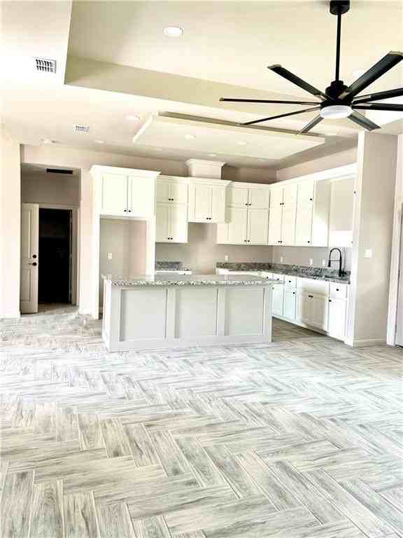 2017 Salvador Ave - Photo 4 of 14