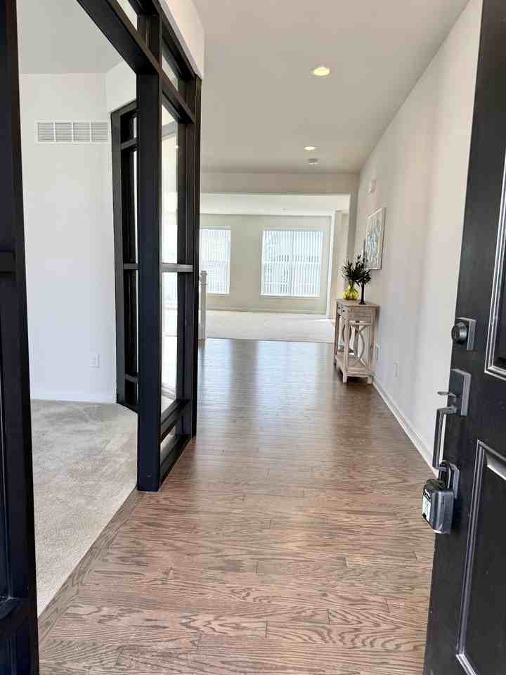 6394 S Trailwoods Dr - Photo 3 of 50