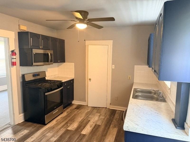 391 Glenwood Ave - Photo 2 of 7