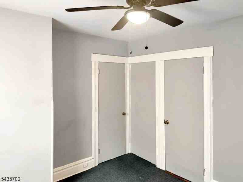 391 Glenwood Ave - Photo 7 of 7