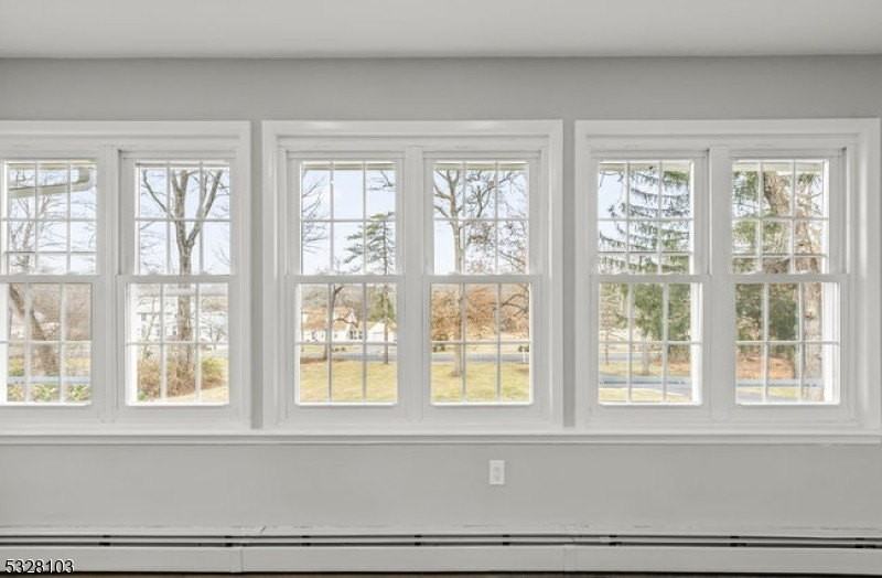 427 Meyersville Rd - Photo 4 of 17