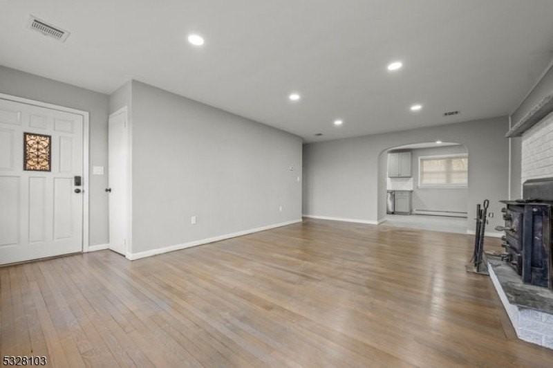 427 Meyersville Rd - Photo 5 of 17