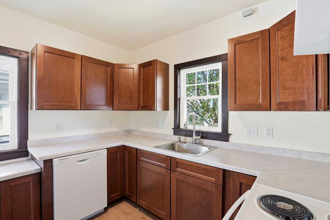 177 14th St - Photo 2 of 25