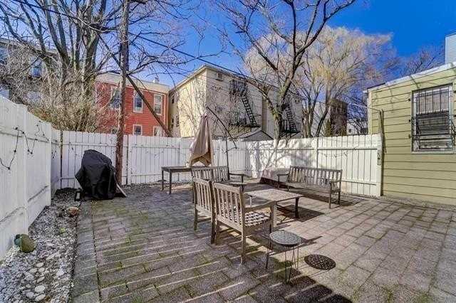 295 New York Ave #1L - Photo 5 of 32