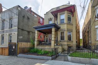 9 Concord St #2 - Photo 1 of 1