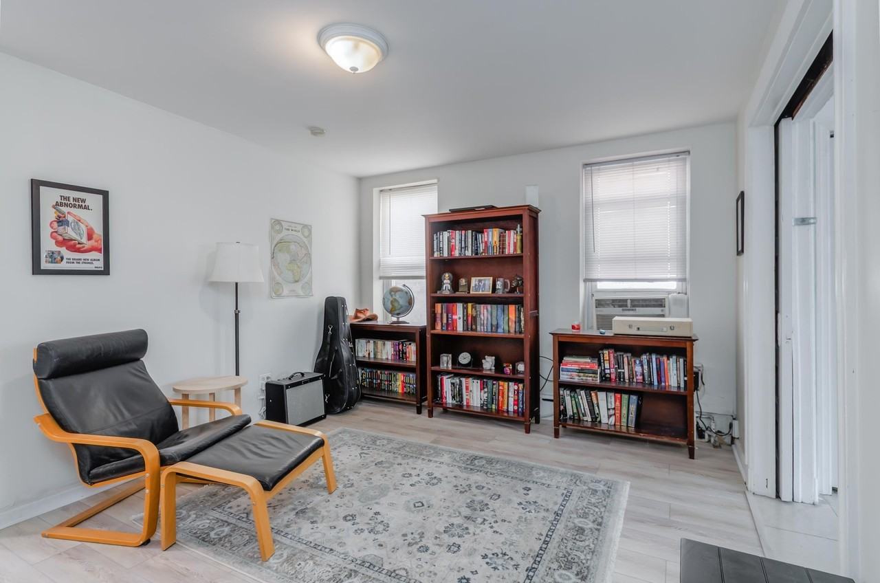 9 Concord St #2 - Photo 2 of 11