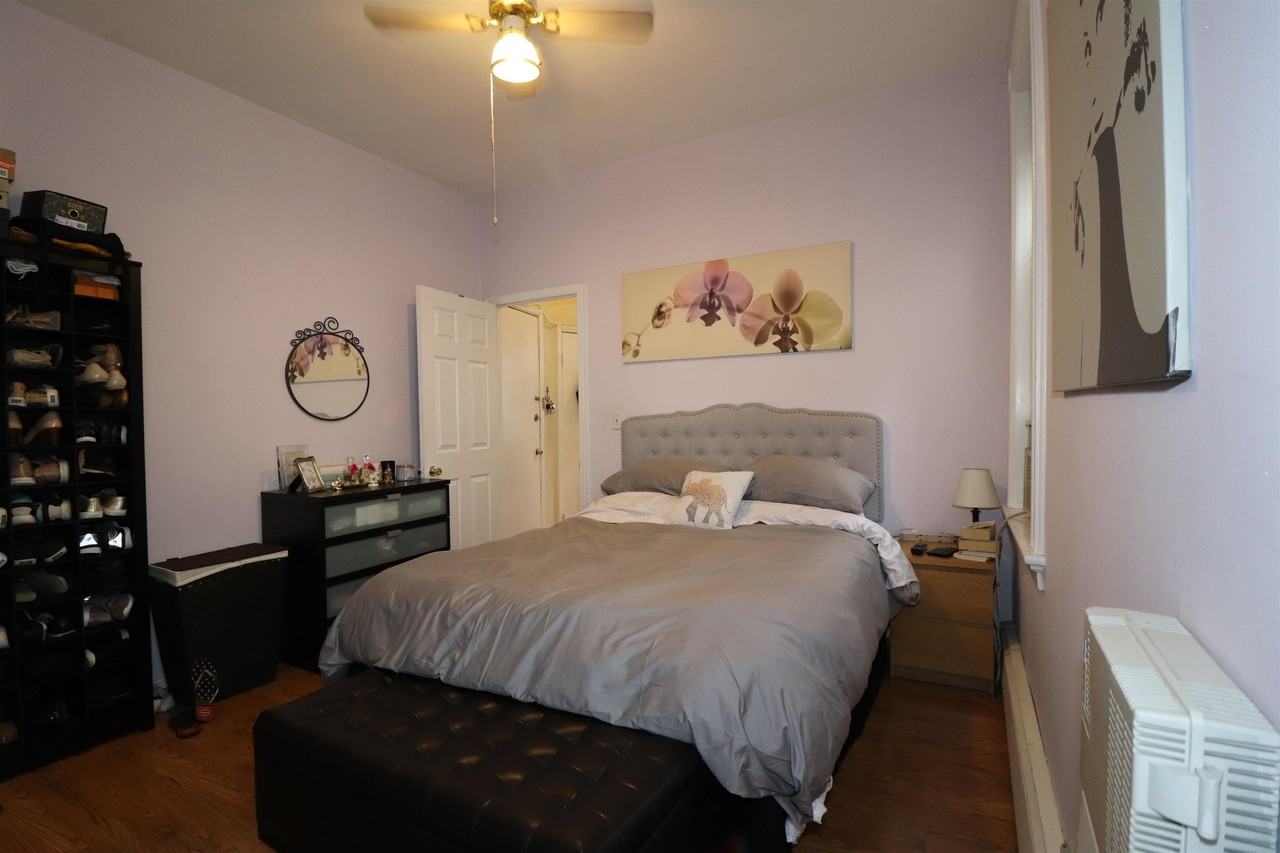 308 8th St #2 - Photo 7 of 8
