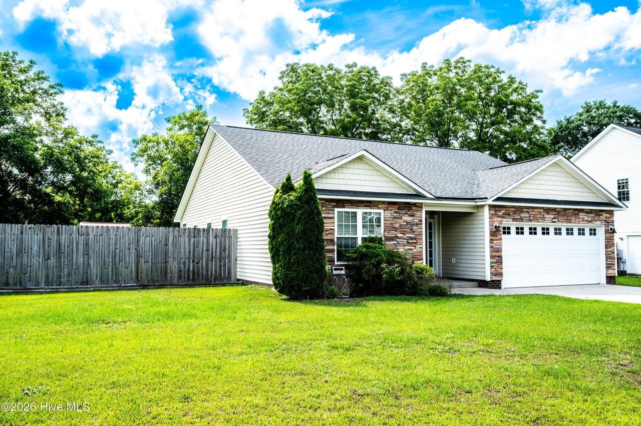 103 Perry Meadow Dr - Photo 3 of 7