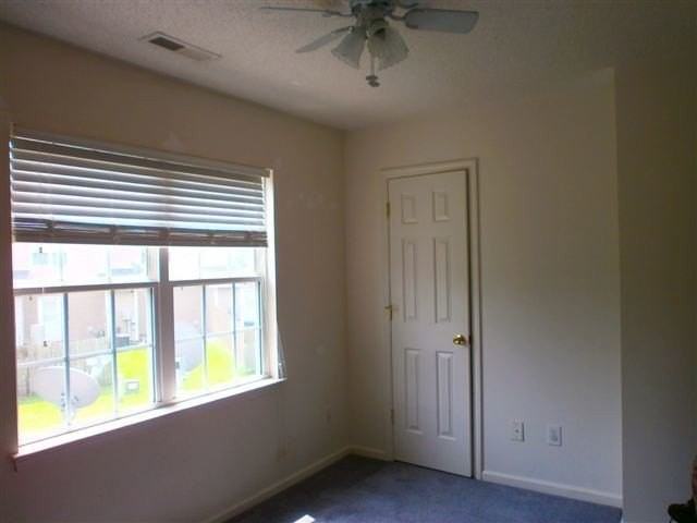 106 Pinegrove Ct - Photo 6 of 8