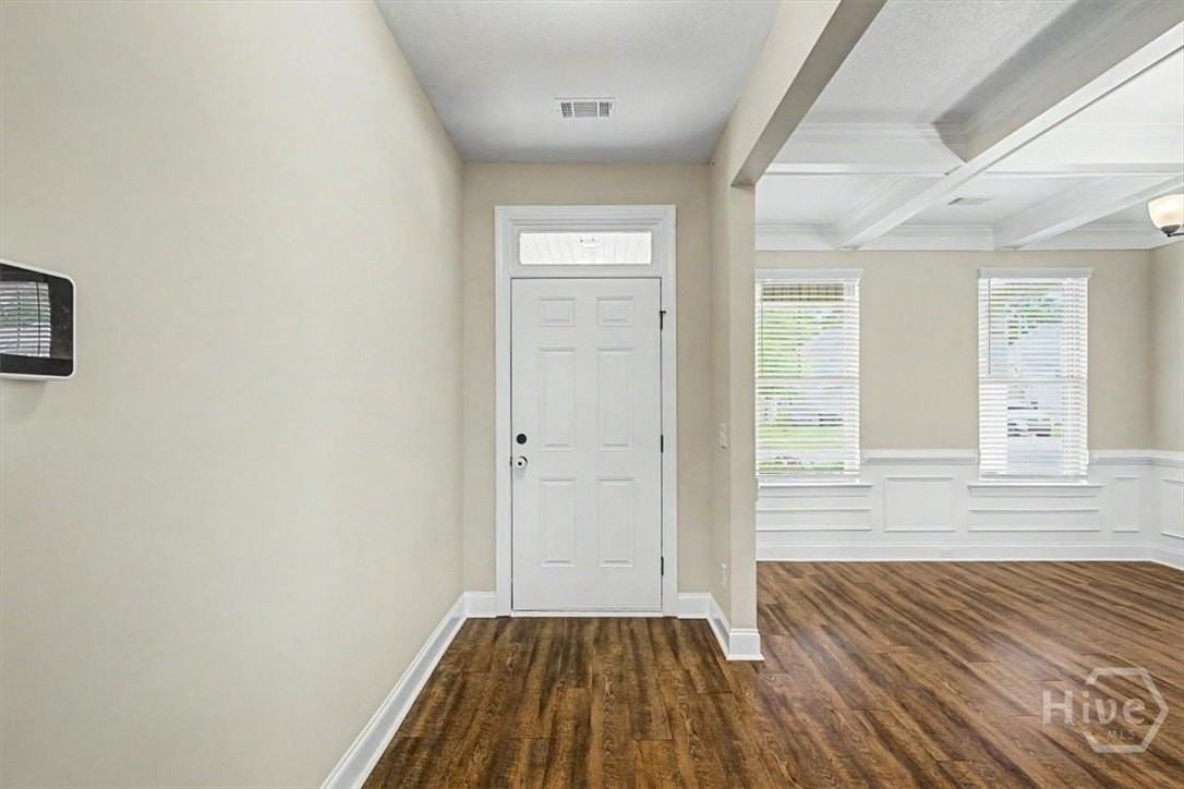 346 Coconut Dr - Photo 3 of 38