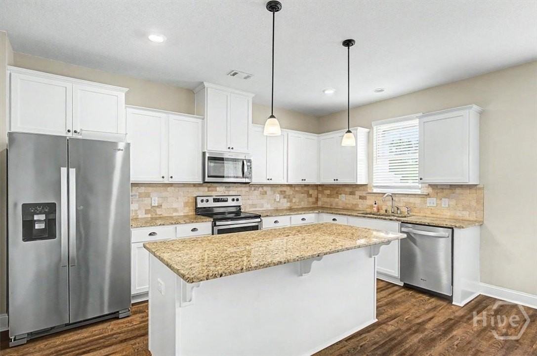 346 Coconut Dr - Photo 7 of 38