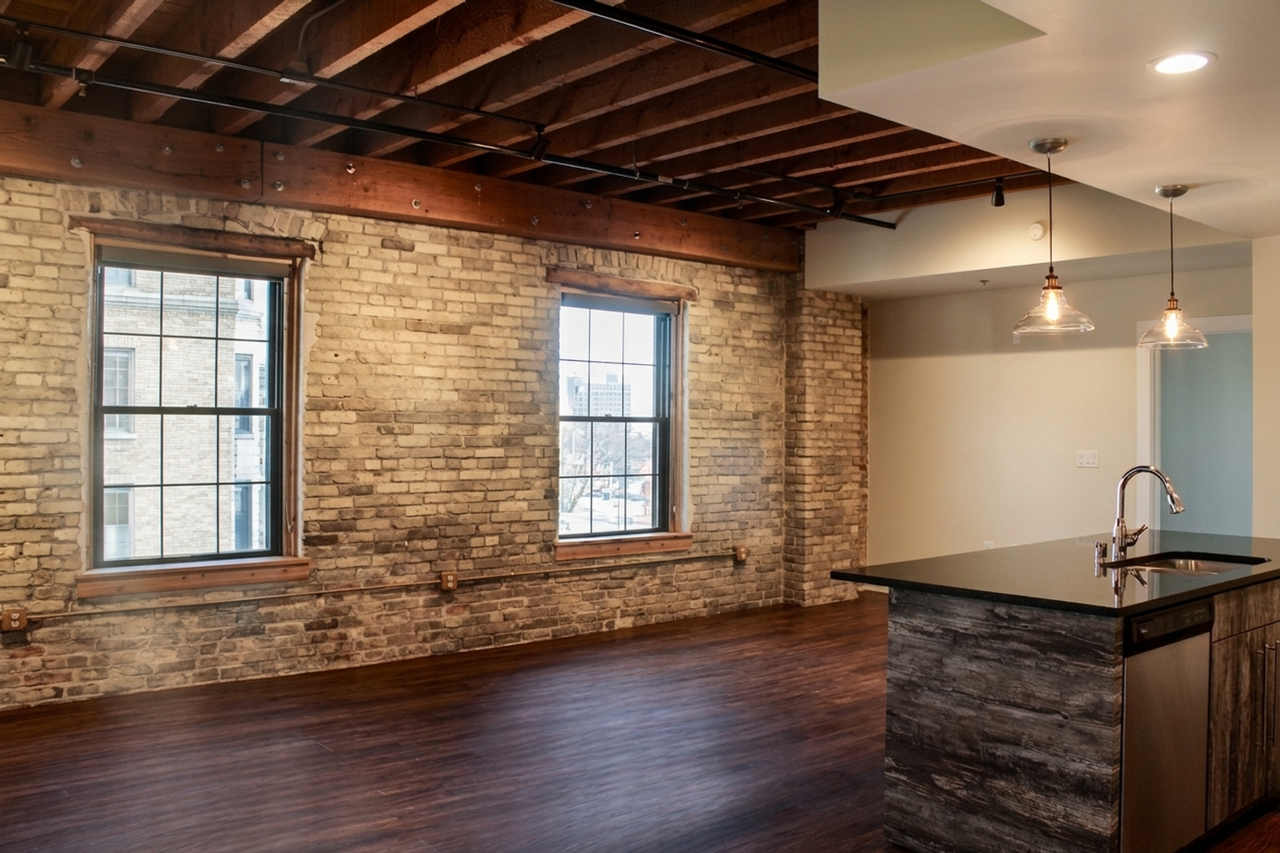Beam House - Photo 4 of 22