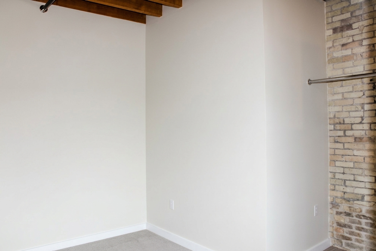 Beam House - Photo 7 of 22