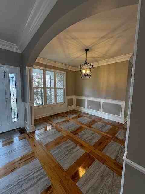 501 Hawks Nest Pt - Photo 3 of 21