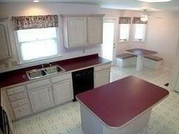 115 Locust Grove Ln - Photo 2 of 8