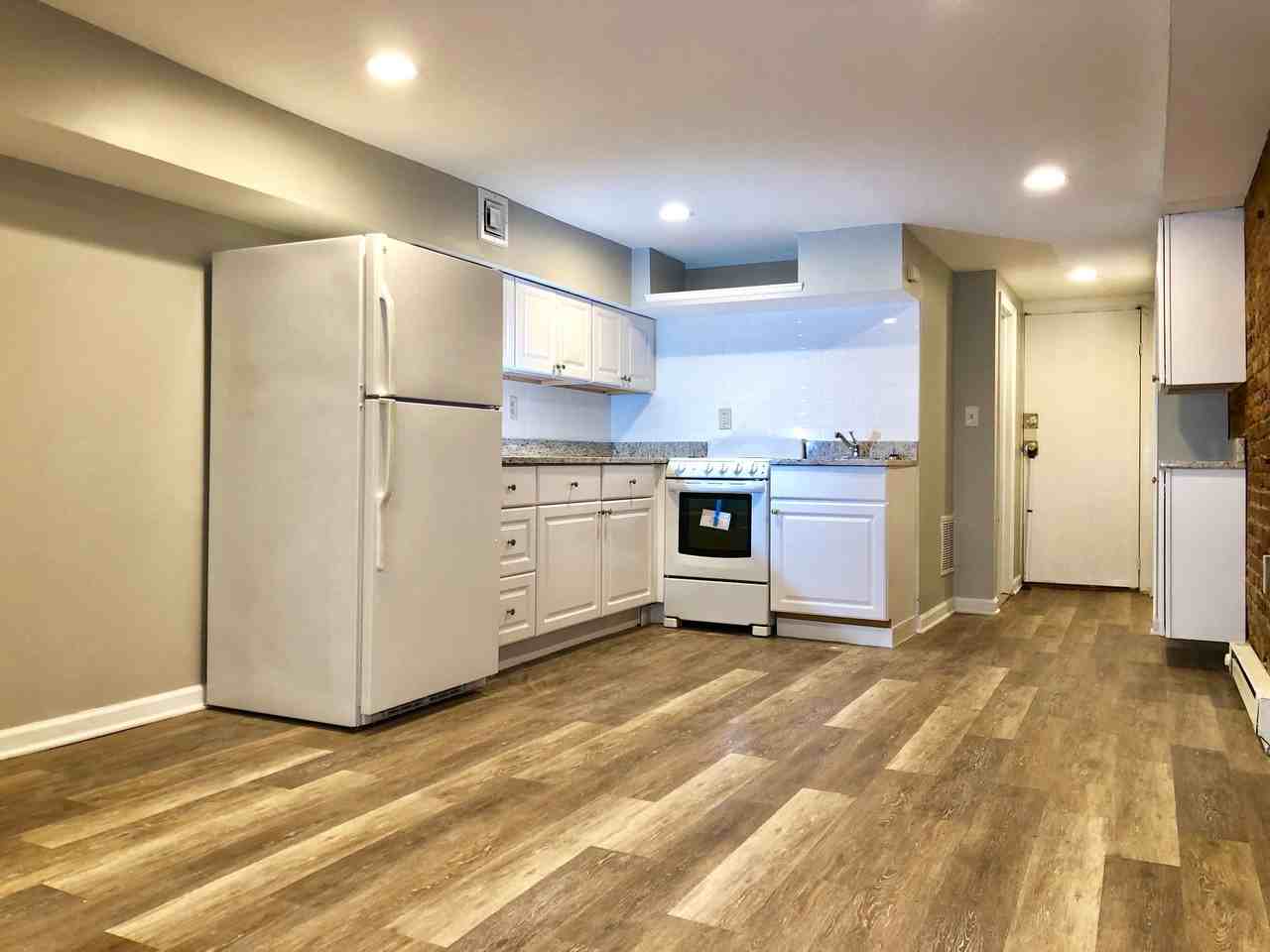 Unit for rent in Highlandtown - Photo 3 of 6