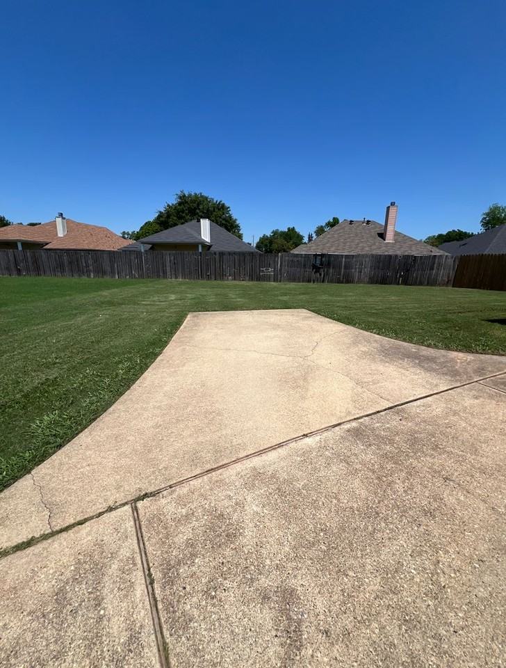 407 Broughton Cir - Photo 7 of 10