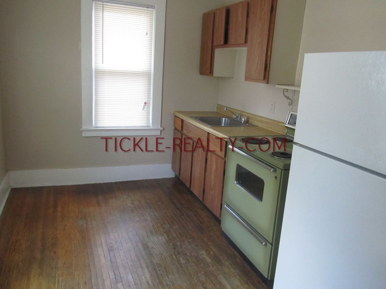 310 Meigs Street - Photo 2 of 15